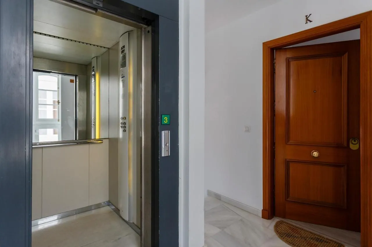 Apartment Atico De Los Franceses By Cadiz4Rentals
