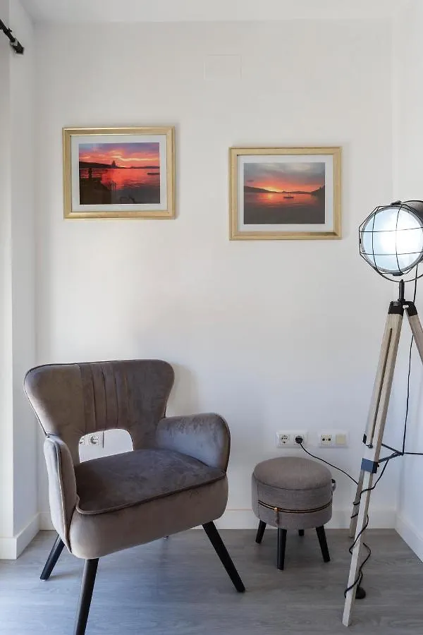 Apartment Atico De Los Franceses By Cadiz4Rentals